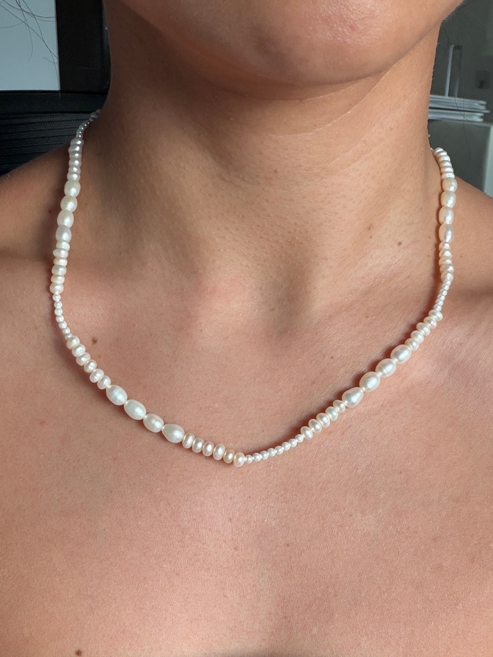 Classic White Pearl Necklace - Elegant freshwater pearl strand